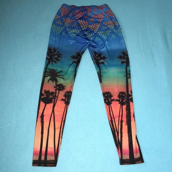 𝅺XHILARATION leggings palm trees print elastic waistband size M - Picture 2 of 8